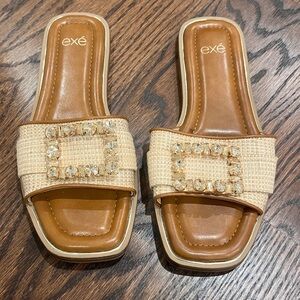 Exé Women's Beige Embellished Sandals